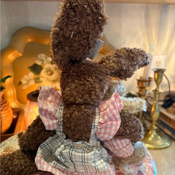 14” DRK BROWN BUNNY W/ CHECKED DRESS HOLDING BEAR FROM THE BEARINGTON COLLECTION - Picture 4 of 8